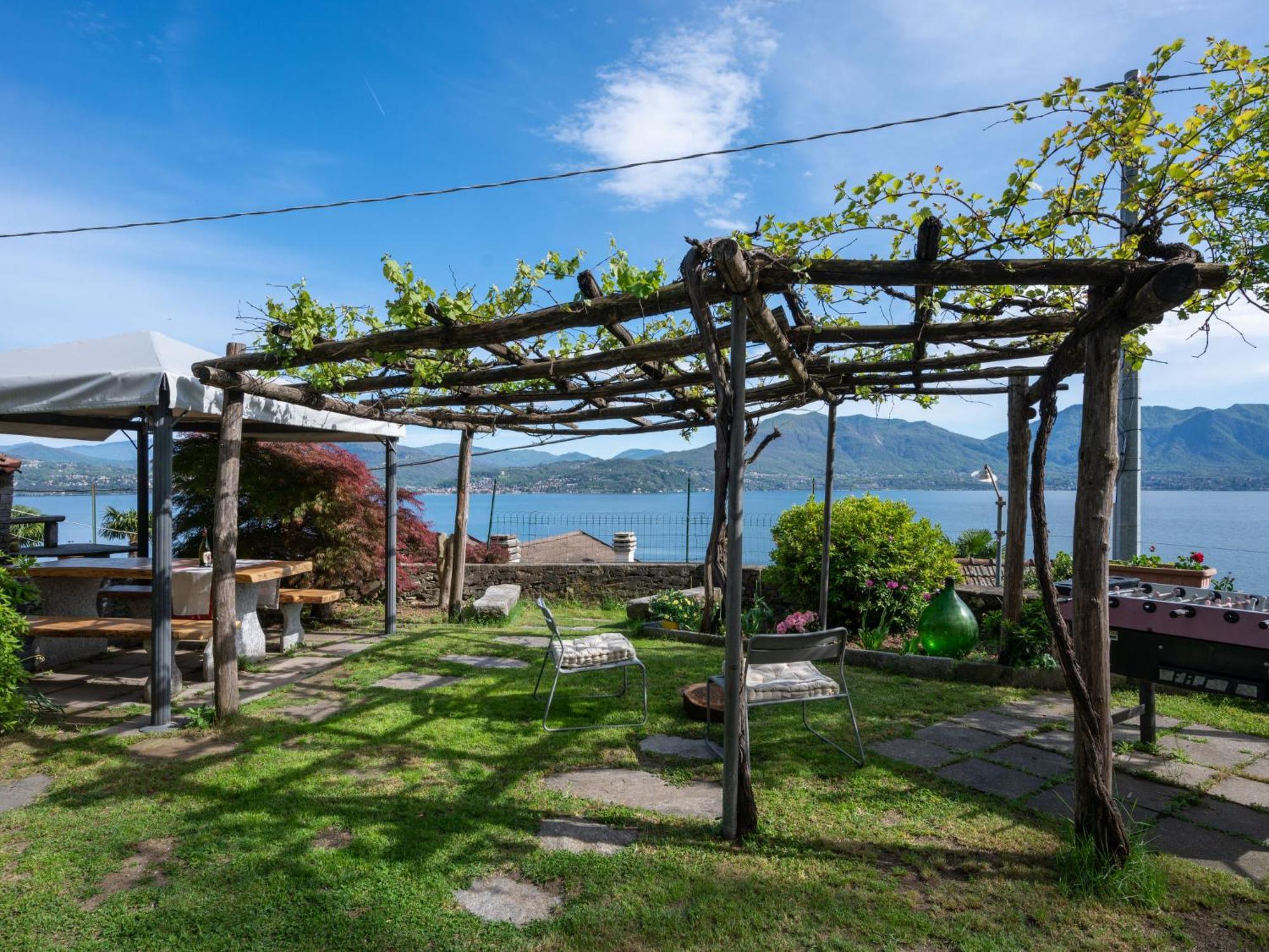 Holiday Home Meri By Interhome Cannero Riviera Exteriör bild